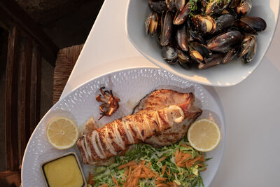 To Karteri Restaurant Photoshoot